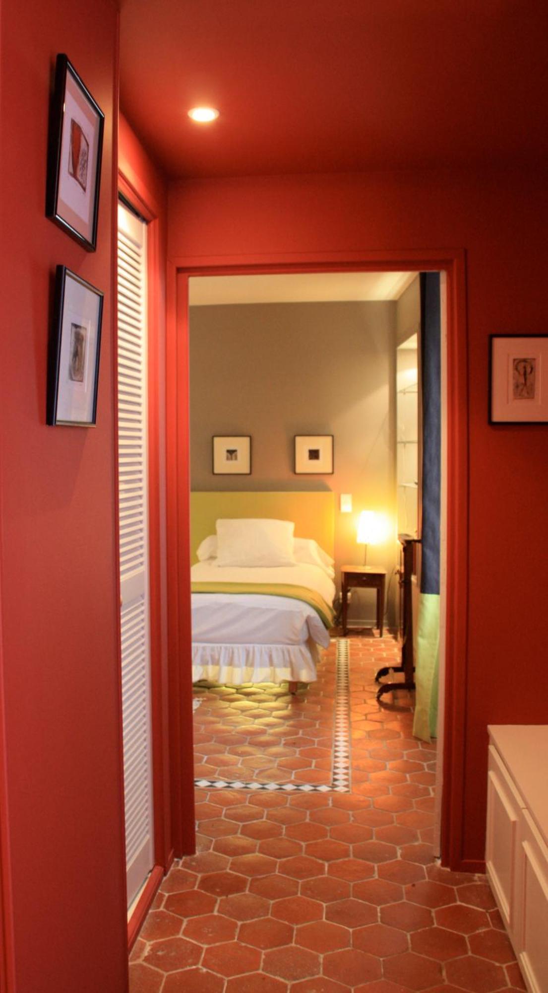 Bed and Breakfast L'Atelier Du Relais Laives Екстер'єр фото