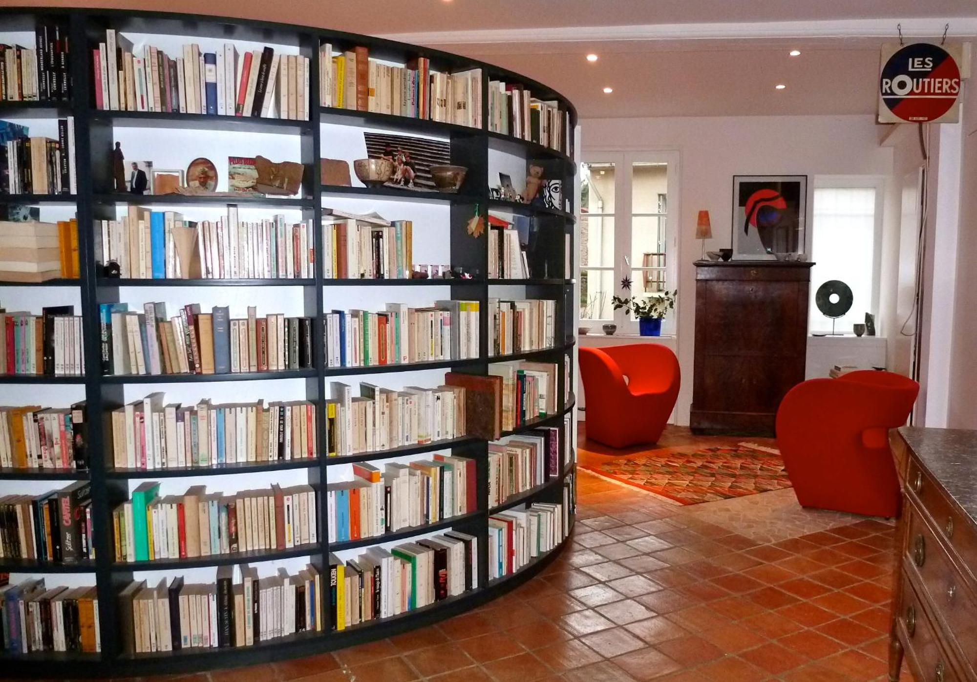 Bed and Breakfast L'Atelier Du Relais Laives Екстер'єр фото